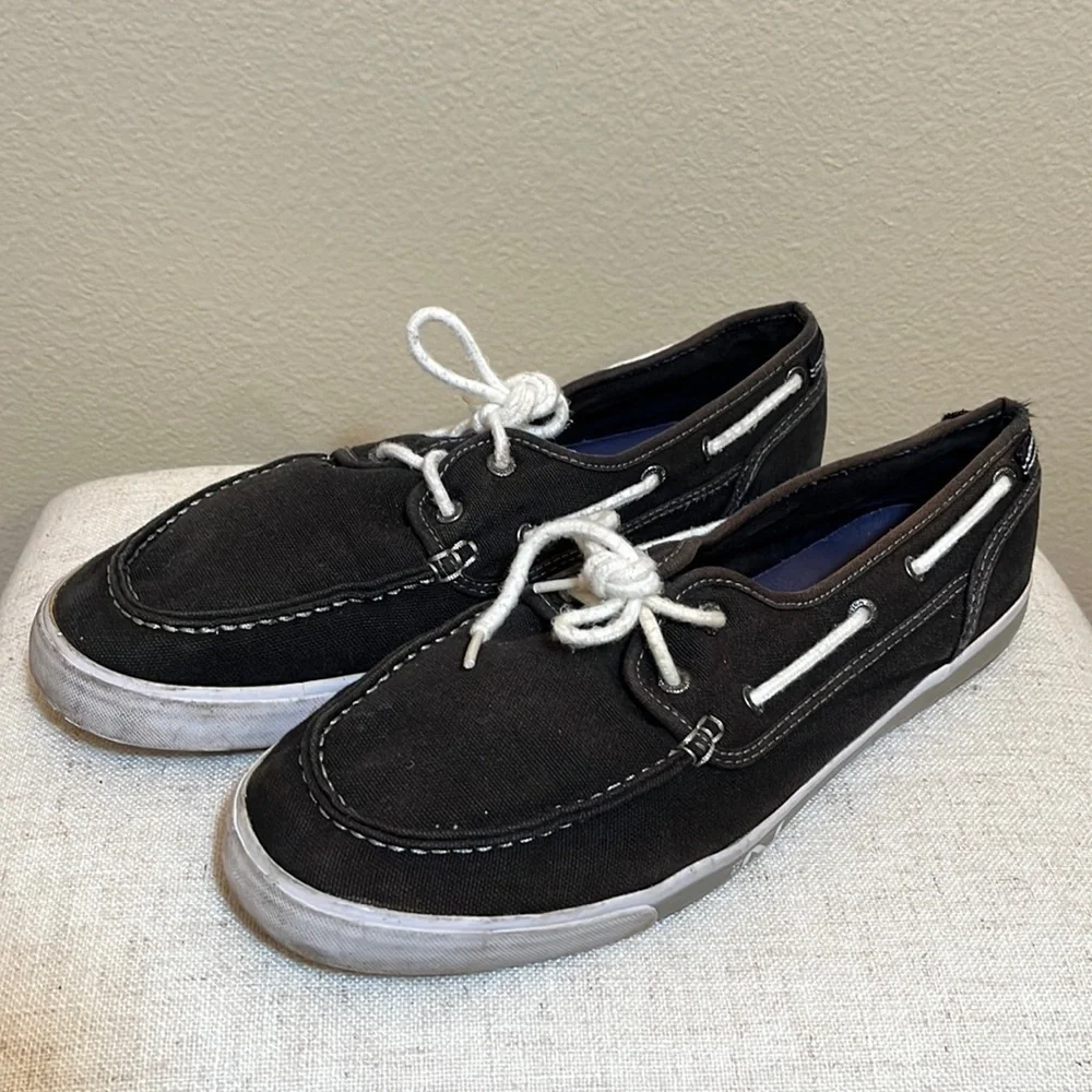 NAUTICA Navy Casual Boat Loafer